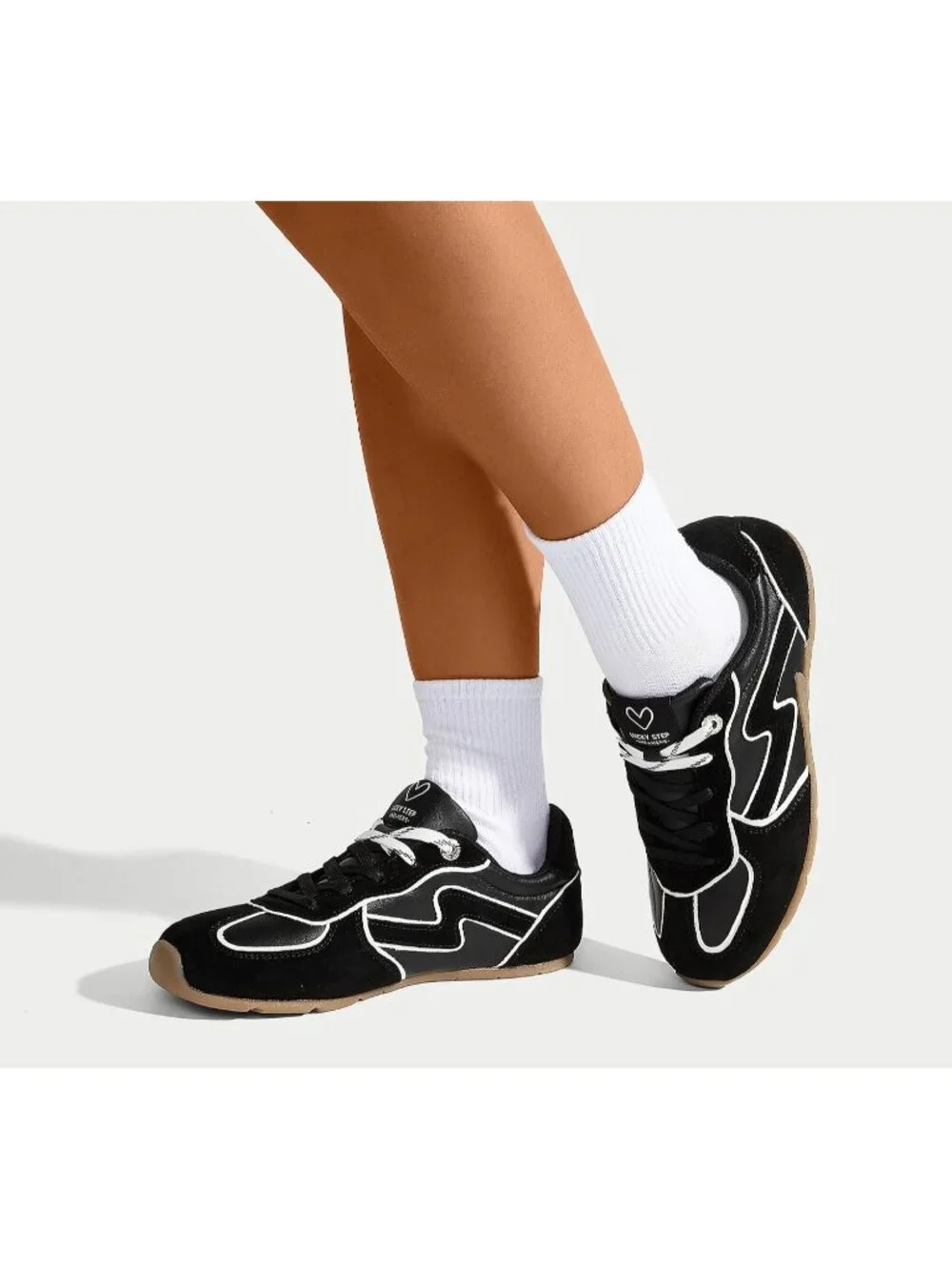 N/A retro sneaker